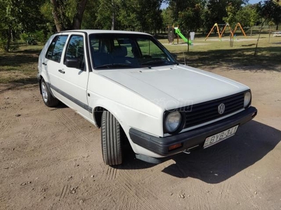 VOLKSWAGEN GOLF II 1.3 CL