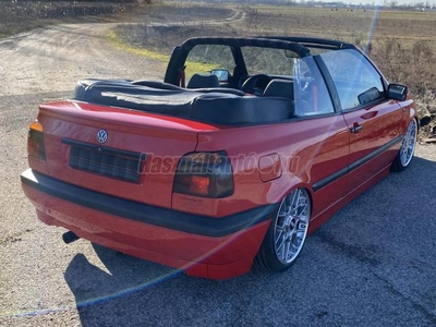 VOLKSWAGEN GOLF III Cabrio 1.8