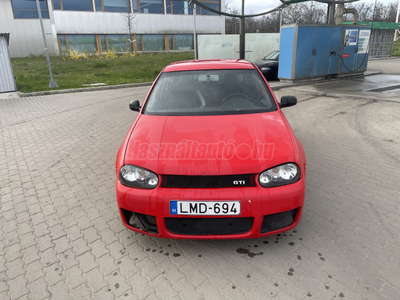 VOLKSWAGEN GOLF IV 1.8 T GTI