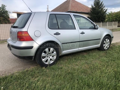 VOLKSWAGEN GOLF IV 1.9 PD TDi Comfortline