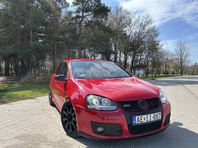 VOLKSWAGEN GOLF V 2.0 TFSI GTI