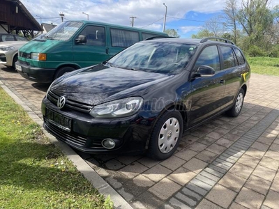 VOLKSWAGEN GOLF VI 1.6 TDi Highline