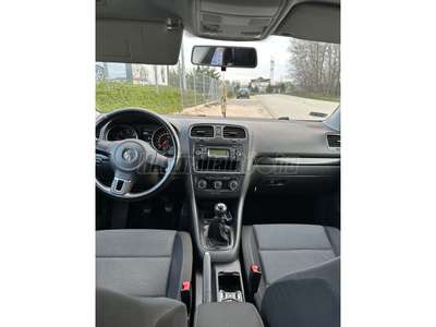 VOLKSWAGEN GOLF VI 2.0 TDi Highline