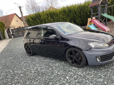 VOLKSWAGEN GOLF VI 2.0 TDi Trendline