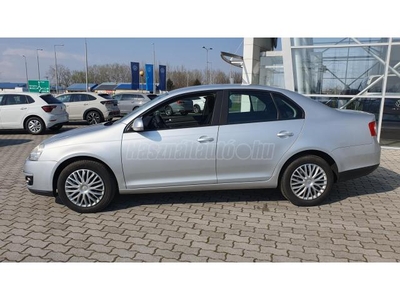 VOLKSWAGEN JETTA 1.6 Trendline Magyarországi. Első Tulaj!!!!! 178 559Km!