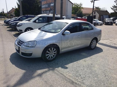 VOLKSWAGEN JETTA 1.9 PD TDI Comfortline