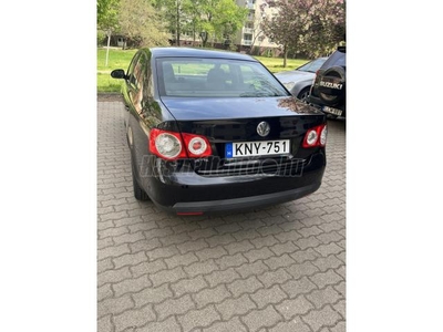 VOLKSWAGEN JETTA V 1.6 Comfortline