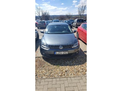 VOLKSWAGEN JETTA VI 1.6 CR TDI Comfortline DSG