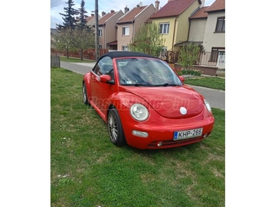 VOLKSWAGEN NEW BEETLE Cabrio 1.4