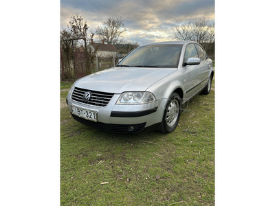 VOLKSWAGEN PASSAT 1.9 TDI