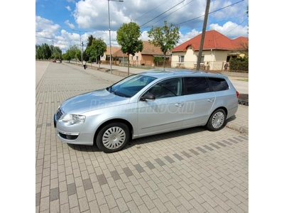 VOLKSWAGEN PASSAT VI Variant 2.0 PD TDI Comfortline DSG