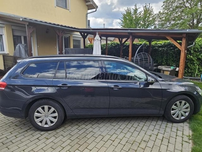 VOLKSWAGEN PASSAT VIII 1.6 TDI BMT Trendline