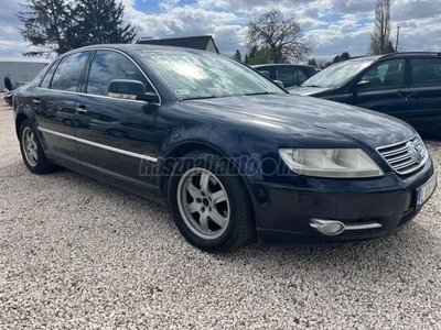 VOLKSWAGEN PHAETON 3.2 V6 [5 személy]