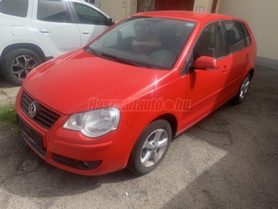 VOLKSWAGEN POLO 1.2 60 Trendline klímás