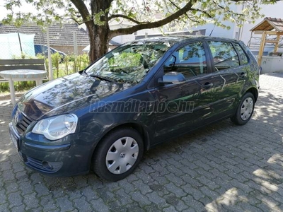 VOLKSWAGEN POLO IV 1.2 55 Trendline