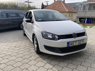 VOLKSWAGEN POLO V 1.2 70 Trendline