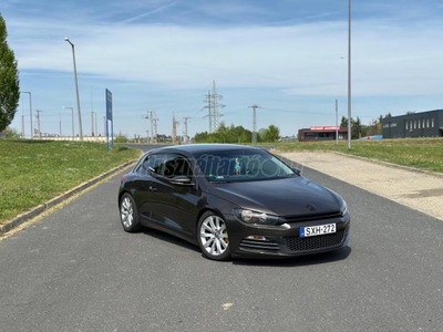 VOLKSWAGEN SCIROCCO 1.4 TSI Megkimélt kitűnő állapot .Rendszeresen Szervizelt