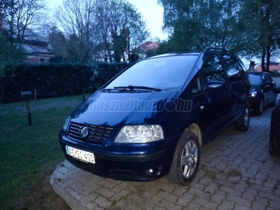 VOLKSWAGEN SHARAN 1.9 PD TDI Comfortline Tiptronic