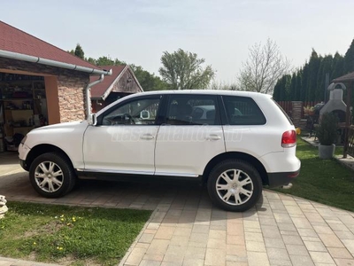 VOLKSWAGEN TOUAREG 2.5 R5 TDI