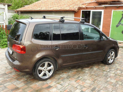 VOLKSWAGEN TOURAN 1.4 TSi Conceptline