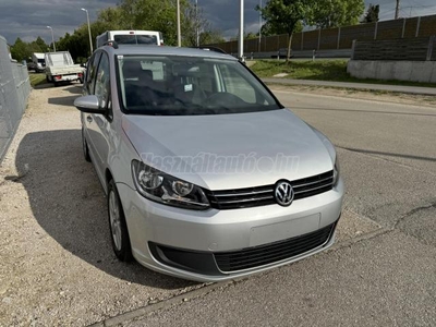 VOLKSWAGEN TOURAN 1.6 CR TDI Comfortline KINTI OKMÁNYOKKAL.SZÉP ÁLLAPOT.AZONNAL VIHETŐ