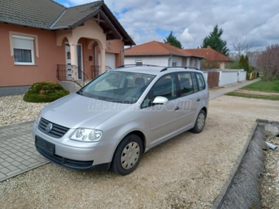 VOLKSWAGEN TOURAN 1.9 PD TDi Trendline