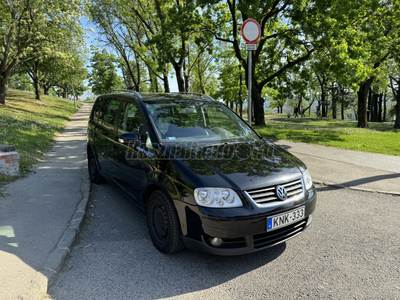 VOLKSWAGEN TOURAN 1.9 PD TDi Trendline DSG