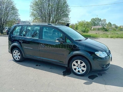 VOLKSWAGEN TOURAN 2.0 PD TDI Highline facelift.cross