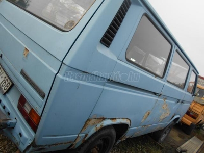 VOLKSWAGEN TRANSPORTER T3 1.9 245 051