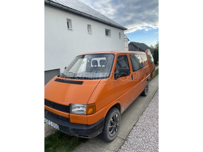 VOLKSWAGEN TRANSPORTER T4