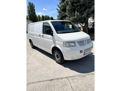 VOLKSWAGEN TRANSPORTER T5 1.9 TDI