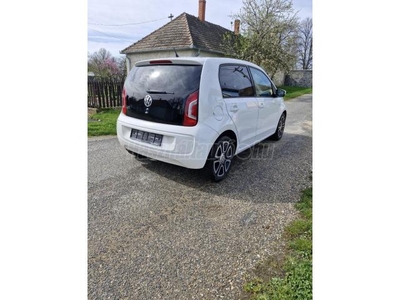 VOLKSWAGEN UP Up! 1.0 Move Up! ASG