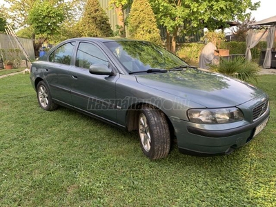 VOLVO S60 2.4 D [D5]