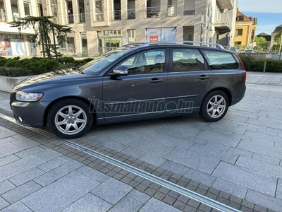 VOLVO V50 1.6 D [D2] Business 2. Tulajdonostól. Vezetett szervizkönyv. Leinformálható!