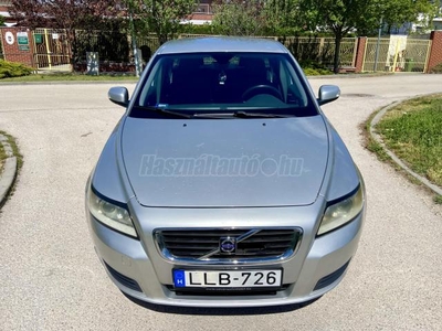 VOLVO V50 2.4 D [D5] Kinetic (Automata)