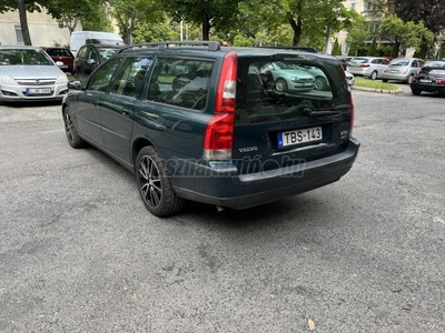 VOLVO V70 2.5 T