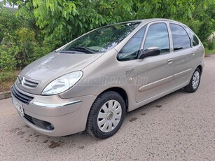 CITROEN XSARA PICASSO 1.6 HDi Exclusive Magyarországi. Szervízkönyv. Rozsdamentes