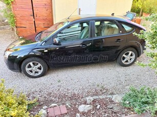 FORD FOCUS 1.6 Ghia Új kuplung. és gyújtás