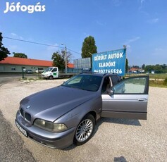 BMW 523i Touring (Automata)