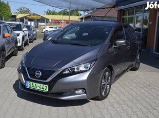 Nissan Leaf N-Connecta 40kWh (Automata) Magyr 1...