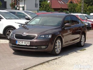 Skoda Octavia 1.4 TSI Elegance DSG Magyarország...