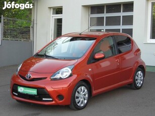 Toyota Aygo 1.0 Spice Kitünő Műszaki És Esztéti...