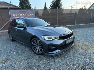 BMW 320d M Sport Laser lámpa. Panorama tető. He...