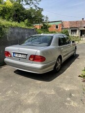 Eladó Mercedes-Benz E 200