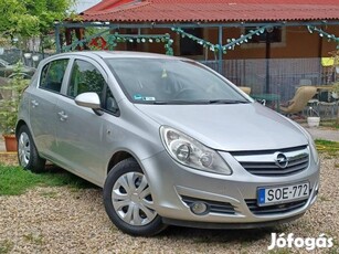 Opel Corsa D 1.2 Cosmo