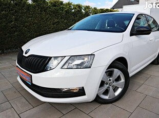 Skoda Octavia 1.5 TSI ACT Style Sérülésmentes!...