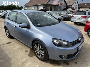 Volkswagen Golf VI 2.0 TDI Highline Szervizkönyves