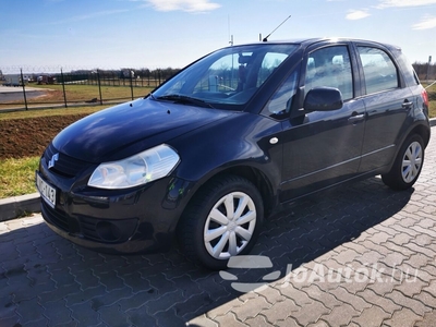 SUZUKI SX4