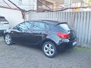 Eladó Opel Astra - Astra J