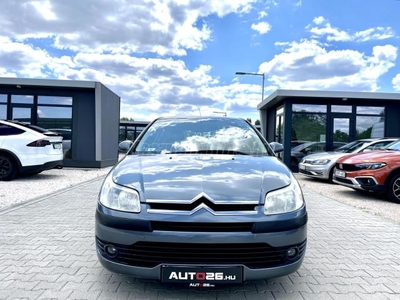 CITROEN C4 1.4 ELITE FRISS NAGYSZERVIZ. VÉGIG VEZETETT SZERVIZKÖNYV. 2DB GYÁRI KULCS